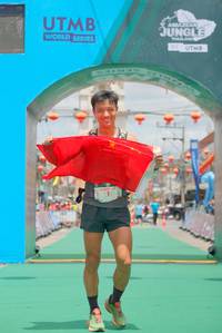 BIB: 
                            <button type="button" onclick="openModal(21761751)" class="btn btn-primary btn-sm float-right btn-popup" data-toggle="modal" data-target=".modal-high-quality">
                        <i class="fas fa-shopping-cart"></i> Add to Cart
                    </button>
                                            <button type="button" onclick="isThisMe(21761751, true)" class="btn btn-success btn-sm float-right btn-popup btn-isme hidden" data-toggle="tooltip" data-placement="bottom" title="นี่คือรูปของคุณใช่ไหม คลิกที่นี่เพื่อเอาเข้าอัลบั้ม">
                        <i class="fas fa-plus"></i> Add to album
                    </button>
                    <button type="button" onclick="isThisMe(21761751, false)" class="btn btn-warning btn-sm float-right btn-popup btn-isnotme hidden">
                        <i class="fas fa-ban"></i> Remove from album
                    </button>